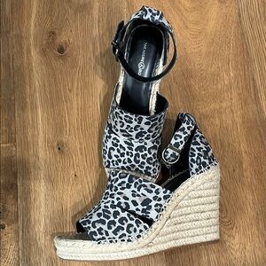 Treasure & Bond summer wedges